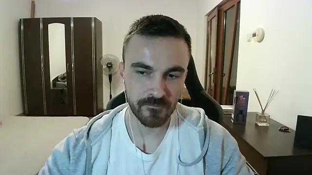 Snapshot of mu5clemania2 chatting on 03-28-26, 08:19 mu5clemania2 online show from 03-28-26, 08:19