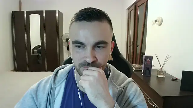 Snapshot of mu5clemania2 chatting on 04-03-26, 07:01 mu5clemania2 online show from 04-03-26, 07:01