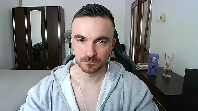 Snapshot of mu5clemania2 chatting on 04-05-26, 08:22 mu5clemania2 online show from 04-05-26, 08:22