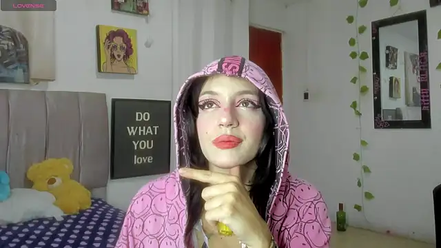 Snapshot of katt__black__ chatting on 07-11-26, 08:33 katt black online show from 07-11-26, 08:33