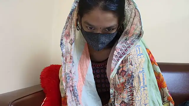 Snapshot of Srabontii chatting on 12-02-25, 12:16 Srabontii online show from 12-02-25, 12:16