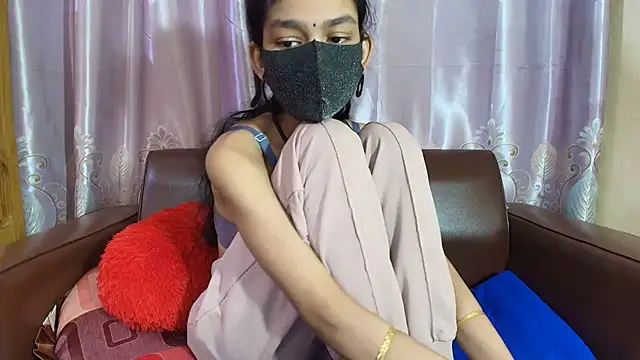 Snapshot of Srabontii chatting on 02-07-26, 10:19 Srabontii online show from 02-07-26, 10:19