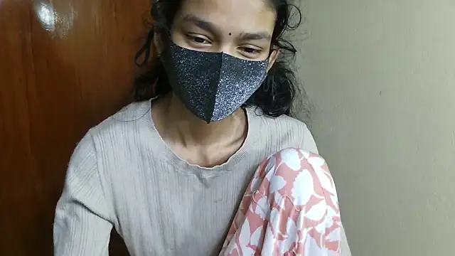 Snapshot of Srabontii chatting on 03-15-26, 06:14 Srabontii online show from 03-15-26, 06:14