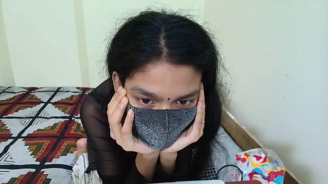 Snapshot of Srabontii chatting on 04-10-26, 06:40 Srabontii online show from 04-10-26, 06:40