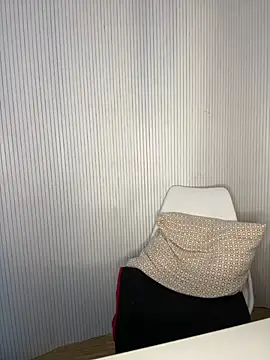 Milla  one online show from 01-19-26, 01:26