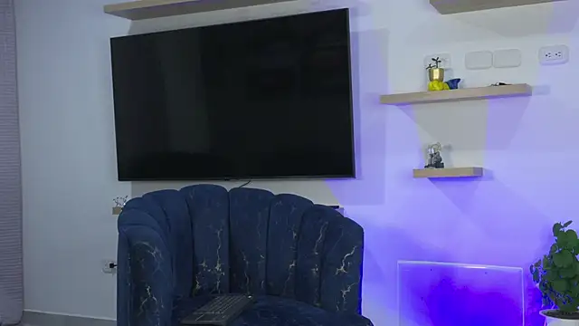 Snapshot of joseph_boy chatting on 04-05-26, 11:40 joseph boy online show from 04-05-26, 11:40