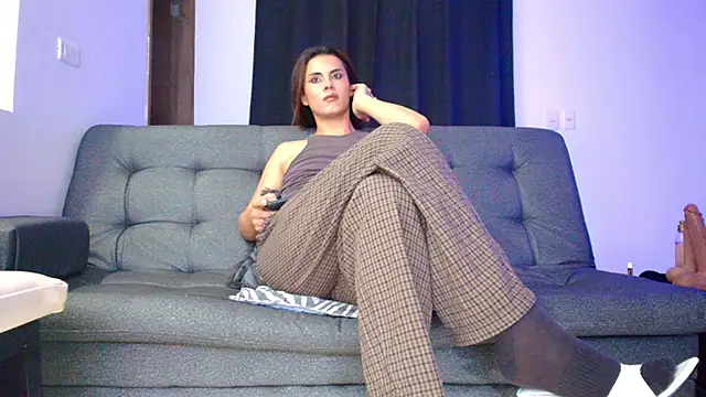 MissPrestige online show from 04-08-26, 02:44