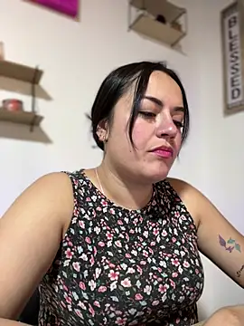 Lesly 10- online show from 06-21-26, 08:00
