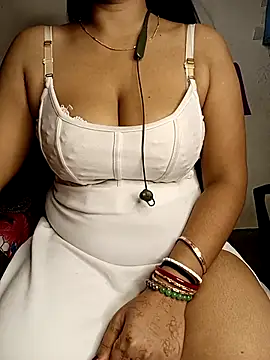 Sony-Model online show from 10-29-25, 04:09