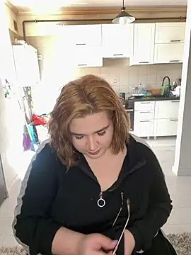 Leya  Droit online show from 03-07-25, 09:29