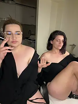 Leya  Droit online show from 03-23-25, 12:47