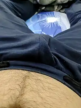 AndrewG 8551 online show from 12-10-24, 07:43