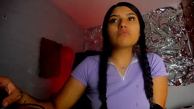 SarahStones online show from 03-25-26, 06:19