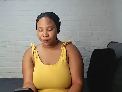 DrippinCaramelCutie online show from 01-27-25, 07:46