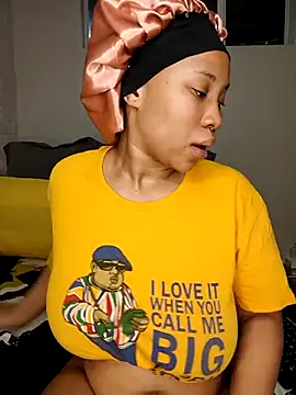 DrippinCaramelCutie online show from 11-27-25, 12:35