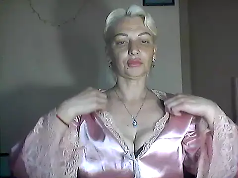 Snapshot of MaryJane441 chatting on 06-09-26, 10:38 MaryJane441 online show from 06-09-26, 10:38