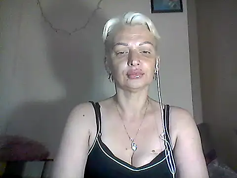 Snapshot of MaryJane441 chatting on 06-14-26, 09:22 MaryJane441 online show from 06-14-26, 09:22