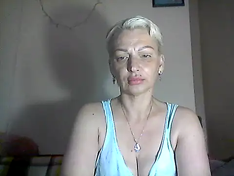 Snapshot of MaryJane441 chatting on 06-18-26, 08:47 MaryJane441 online show from 06-18-26, 08:47
