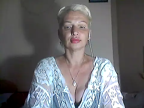 Snapshot of MaryJane441 chatting on 07-17-26, 01:51 MaryJane441 online show from 07-17-26, 01:51