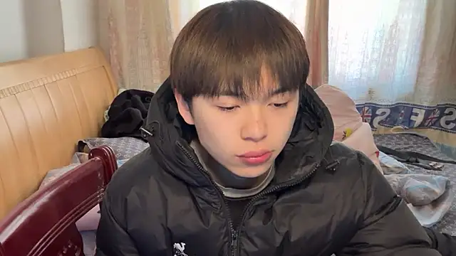 xiaottt1918 online show from 01-11-25, 06:35