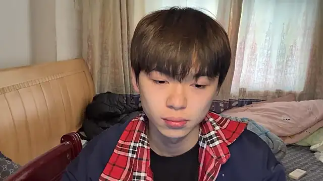 xiaottt1918 online show from 01-14-25, 04:57