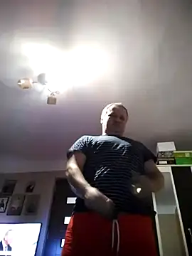 Snapshot of nudistu021 chatting on 02-15-26, 12:03 nudistu021 online show from 02-15-26, 12:03