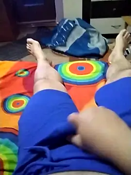 Snapshot of nudistu021 chatting on 02-19-26, 04:47 nudistu021 online show from 02-19-26, 04:47