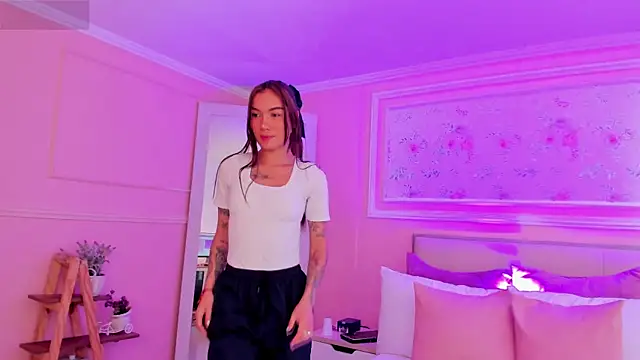 scarlet castro online show from 03-02-26, 04:36