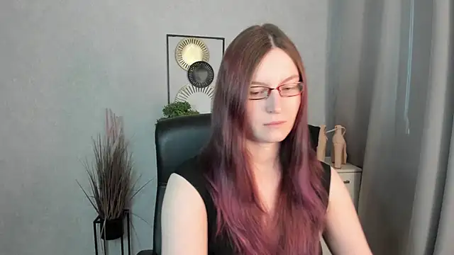 emmaxDelight online show from 04-10-26, 05:45