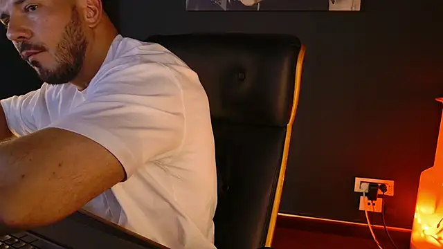 AngeloEric online show from 07-23-26, 12:58