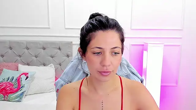 Emma Brown 0 online show from 02-04-25, 08:28