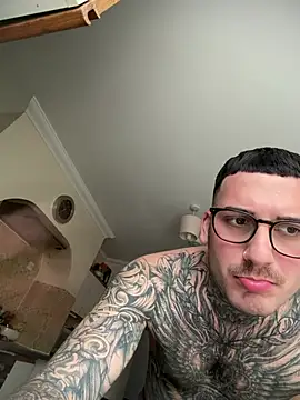 TattLad22 online show from 05-19-26, 05:52