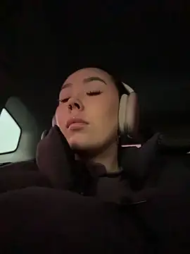 Snapshot of Asian_Asami chatting on 04-04-26, 02:58 Asian Asami online show from 04-04-26, 02:58