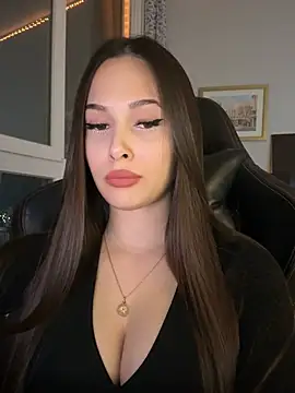 EricaWalls online show from 03-26-26, 07:19