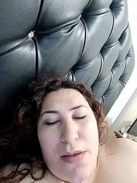 Snapshot of catalina_boobs chatting on 03-10-26, 04:06 catalina boobs online show from 03-10-26, 04:06