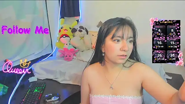 Snapshot of litle_mily_ chatting on 03-31-26, 09:59 litle mily online show from 03-31-26, 09:59