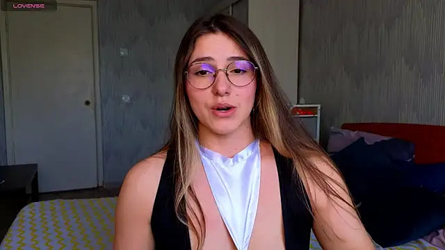 sophia euphoriaa online show from 05-08-26, 08:52