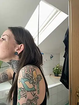 BrownieyQueen online show from 02-24-26, 08:34