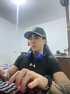 gojo satoru 18 online show from 04-06-26, 03:04