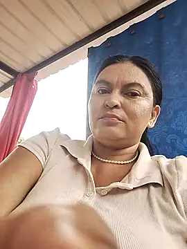 Snapshot of Horny-Mommy-Dirty chatting on 03-18-26, 02:31 Horny-Mommy-Dirty online show from 03-18-26, 02:31