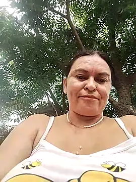 Snapshot of Horny-Mommy-Dirty chatting on 03-19-26, 02:43 Horny-Mommy-Dirty online show from 03-19-26, 02:43