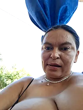 Snapshot of Horny-Mommy-Dirty chatting on 03-20-26, 02:55 Horny-Mommy-Dirty online show from 03-20-26, 02:55