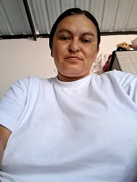 Snapshot of Horny-Mommy-Dirty chatting on 04-11-26, 02:21 Horny-Mommy-Dirty online show from 04-11-26, 02:21