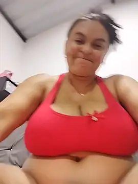 Snapshot of Horny-Mommy-Dirty chatting on 05-28-26, 02:42 Horny-Mommy-Dirty online show from 05-28-26, 02:42