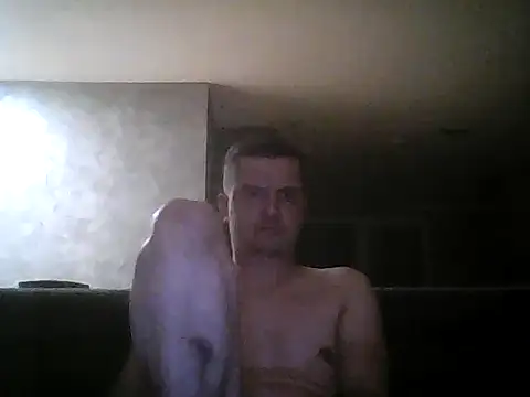 FallingAnswer56 online show from 03-28-26, 05:34
