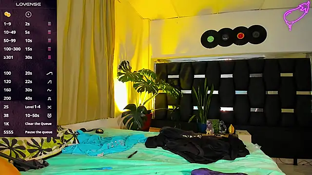 RyanRizzo online show from 02-21-25, 11:54