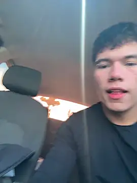 Snapshot of Logan_smith1 chatting on 04-24-26, 04:42 Logan smith1 online show from 04-24-26, 04:42