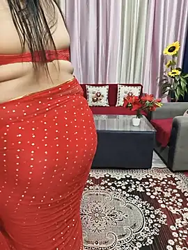 Snapshot of Cute-Raashii chatting on 06-15-26, 11:40 Cute-Raashii online show from 06-15-26, 11:40