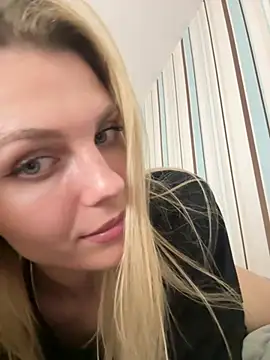 Snapshot of Liya_my chatting on 06-17-26, 07:59 Liya my online show from 06-17-26, 07:59