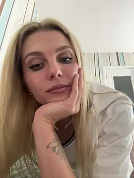 Snapshot of Liya_my chatting on 07-06-26, 08:11 Liya my online show from 07-06-26, 08:11